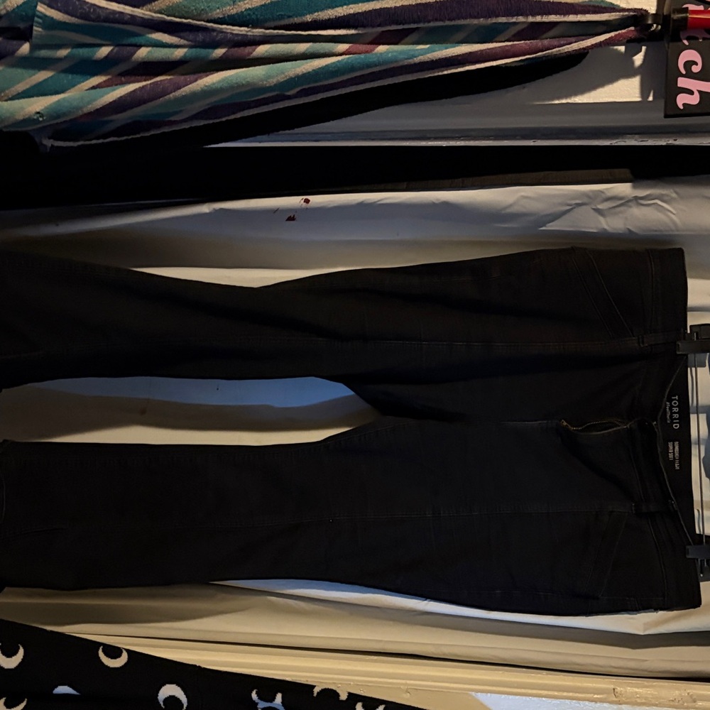torrid Black Flare Jeans - Dark Black Wide Leg
